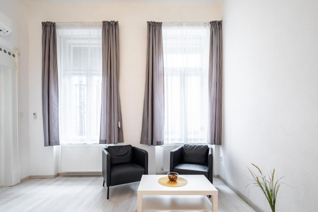 New, High Quality Apartment In The City Center บูดาเปสต์ ภายนอก รูปภาพ
