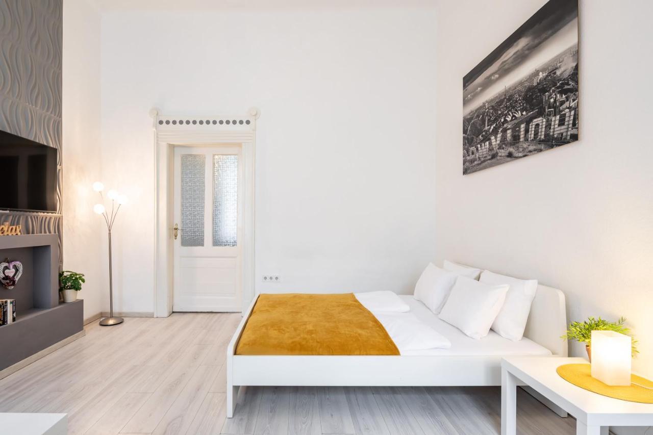 New, High Quality Apartment In The City Center บูดาเปสต์ ภายนอก รูปภาพ